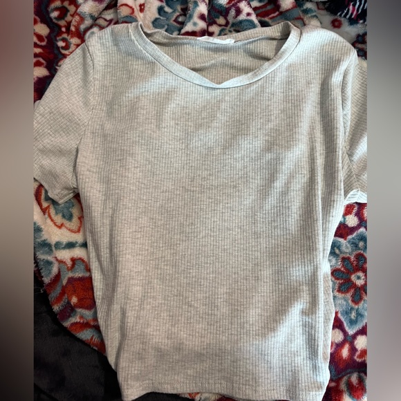 grey open back t shirt ! - Picture 1 of 2